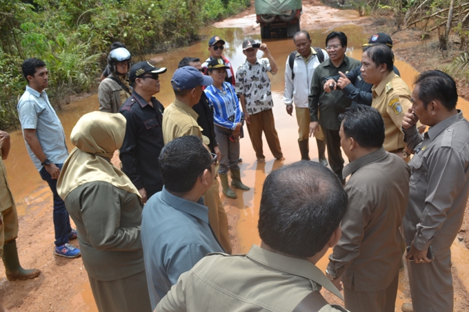 Komisi B DPRD Sintang (5)