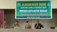 Penyuluhan Hukum Kejaksaan Negeri Sintang (2) Penyuluhan Hukum Kejaksaan Negeri Sintang (2)
