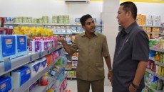Komisi A DPRD Sintang Sidak Indomaret (5)