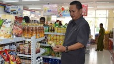 Komisi A DPRD Sintang Sidak Indomaret (6)