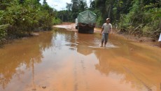 Komisi B DPRD Sintang (8)