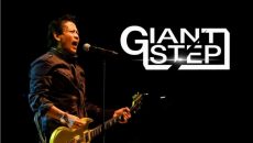 Benny Soebardja, Vokalis Giant Step. (Dok. Istimewa)