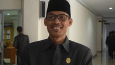 Syahroni (1) Syahroni (1)